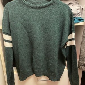 Brandy Melville Green & White sweater